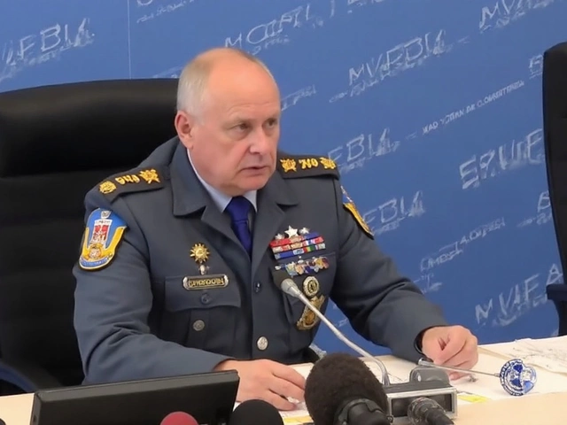 Взрыв газа в доме на улице Блинова в Саратове: обрушен подъезд, глава МЧС вылетел на место